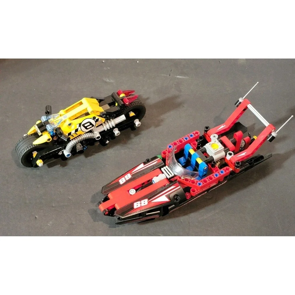Lego Technic Red‎ Power Boat And Yellow Stunt Bike #42089 #42058